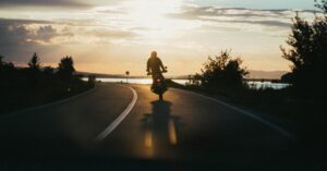 découvrez l'univers fascinant des motos : des conseils d'achat aux techniques de conduite, en passant par les tendances et innovations. que vous soyez un passionné ou un novice, trouvez ici tout ce qu'il faut savoir pour profiter pleinement de votre expérience à deux roues.
