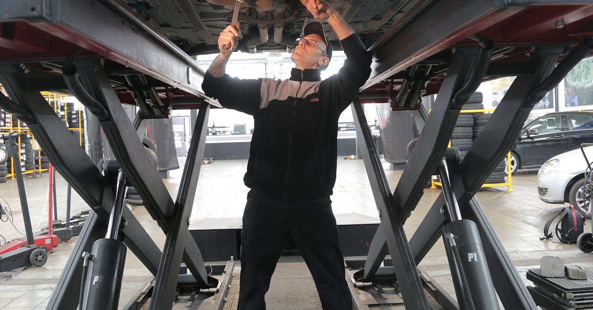 découvrez nos conseils indispensables pour l'entretien de votre voiture. apprenez à prolonger la durée de vie de votre véhicule grâce à des astuces pratiques sur la maintenance régulière, le contrôle des fluides et les vérifications essentielles.