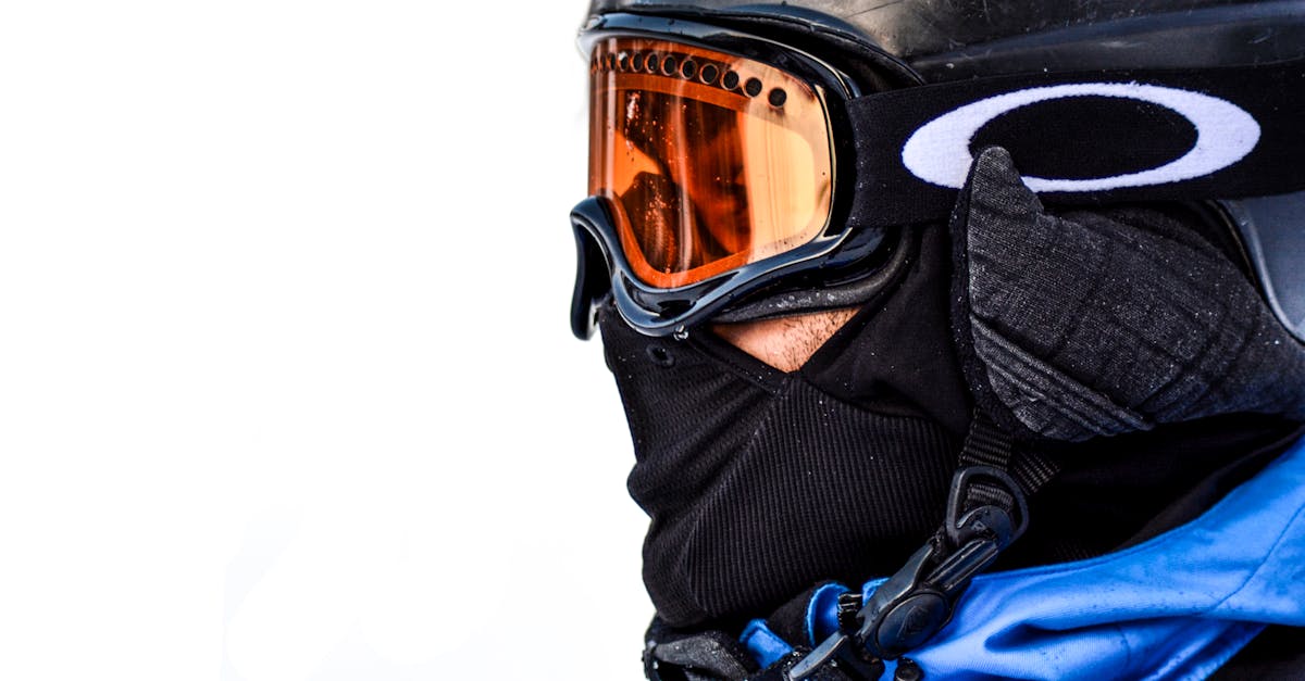 découvrez notre sélection de casques de protection alliant sécurité et style. que ce soit pour le vélo, la moto ou les sports d'hiver, trouvez le casque idéal qui répond à vos besoins tout en garantissant un confort optimal.
