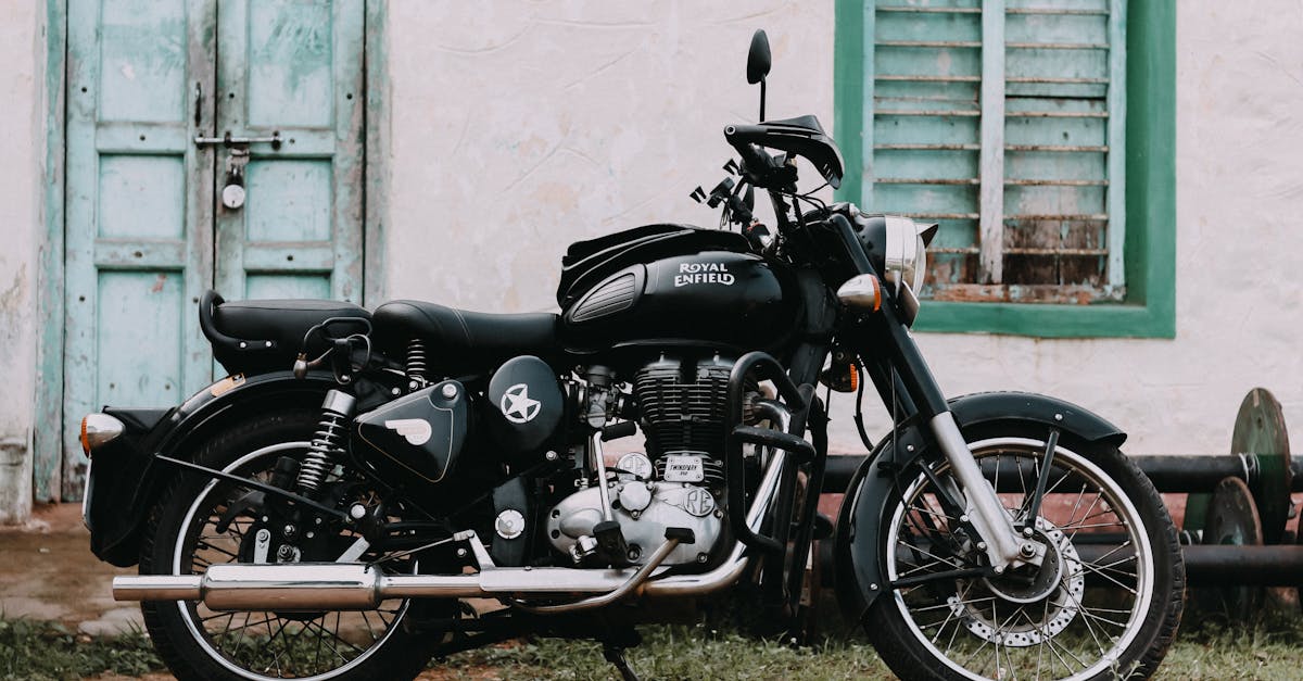 découvrez notre sélection de pneus de moto haute performance, adaptés à tous les types de terrains et de conditions climatiques. profitez d'une adhérence et d'une durabilité exceptionnelles pour des trajets en toute sécurité. trouvez le pneu idéal pour votre moto dès aujourd'hui !