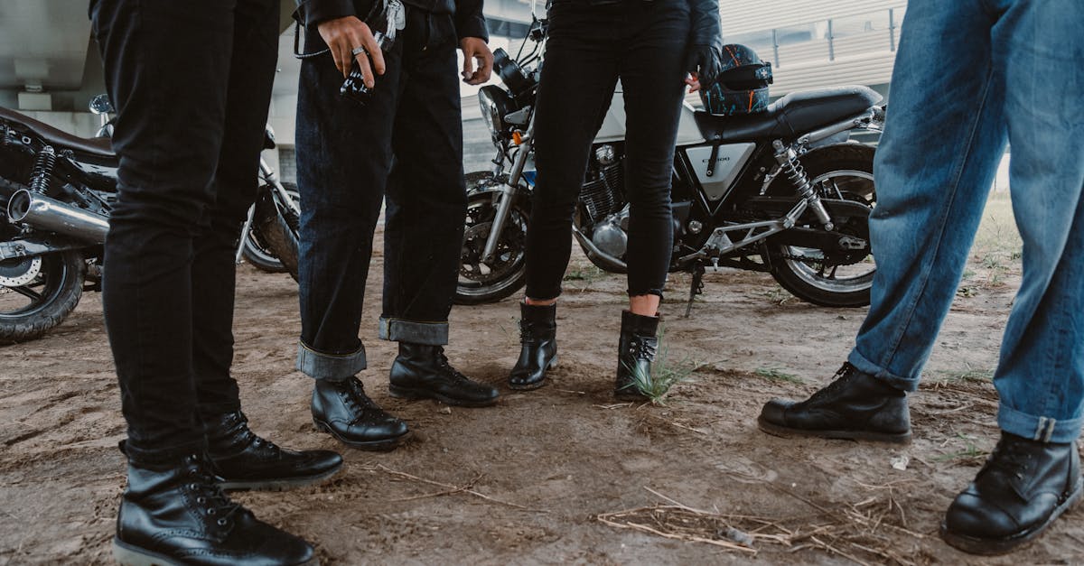 découvrez l'univers passionnant de la moto avec notre guide complet sur le motorcycling. des conseils pour débutants aux meilleures destinations pour les passionnés, plongez dans l'aventure sur deux roues et vivez des sensations uniques sur les routes.