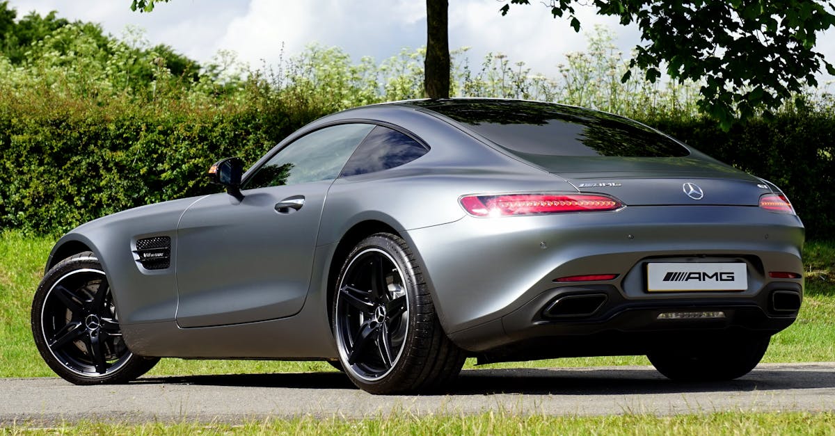 découvrez l'univers captivant des roadsters, ces voitures sportives au design élégant et aux performances exceptionnelles. parfaites pour les passionnés de conduite, elles allient plaisir et sensations fortes sur route. plongez dans notre sélection des meilleurs modèles de roadsters et trouvez celui qui correspond à votre style.