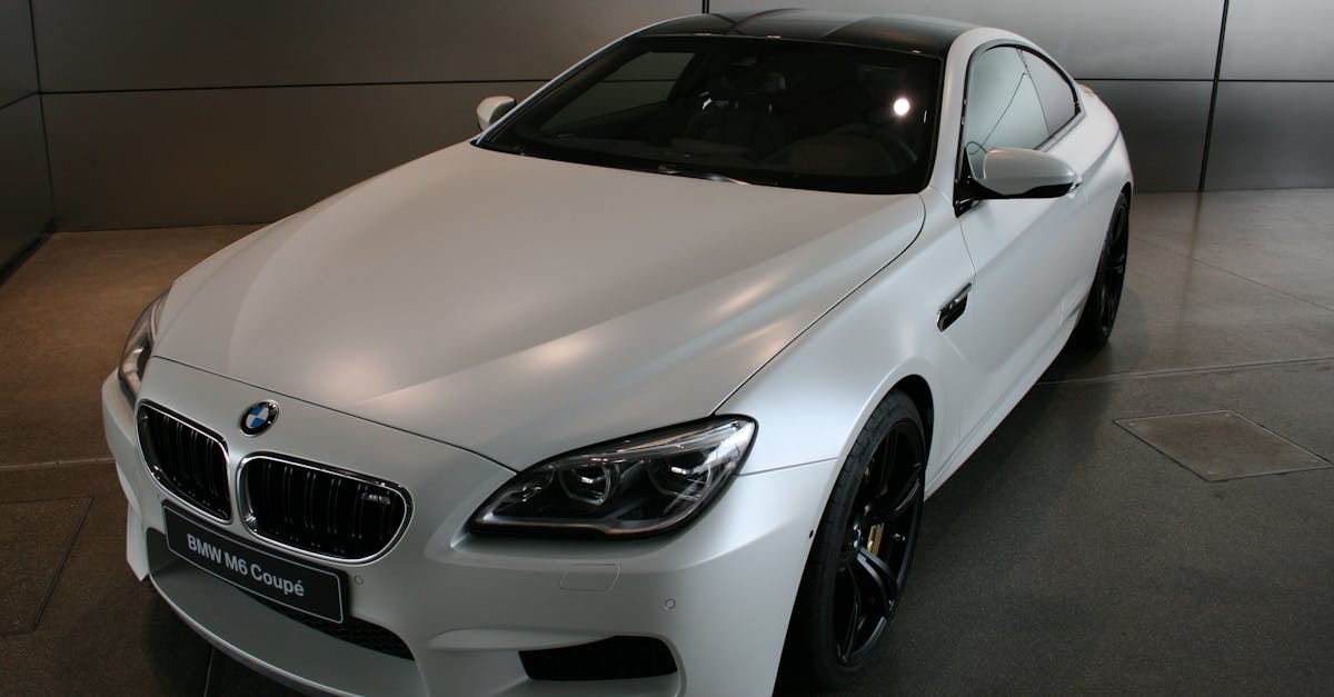 découvrez la bmw 230i coupé, une combinaison parfaite de performance et d'élégance. avec son design sportif et ses technologies avancées, cette voiture est conçue pour offrir une expérience de conduite inégalée. plongez dans l'univers de la sportivité avec un moteur puissant et un intérieur raffiné.