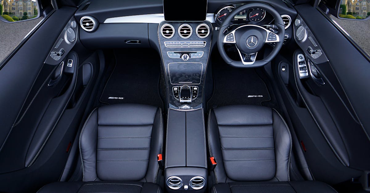 découvrez la mercedes a-class, un véhicule alliant élégance, performance et technologie de pointe. conçue pour offrir une expérience de conduite inégalée, elle se distingue par son design moderne et ses fonctionnalités innovantes. explorez le raffinement et le confort de cette berline compacte dès aujourd'hui.