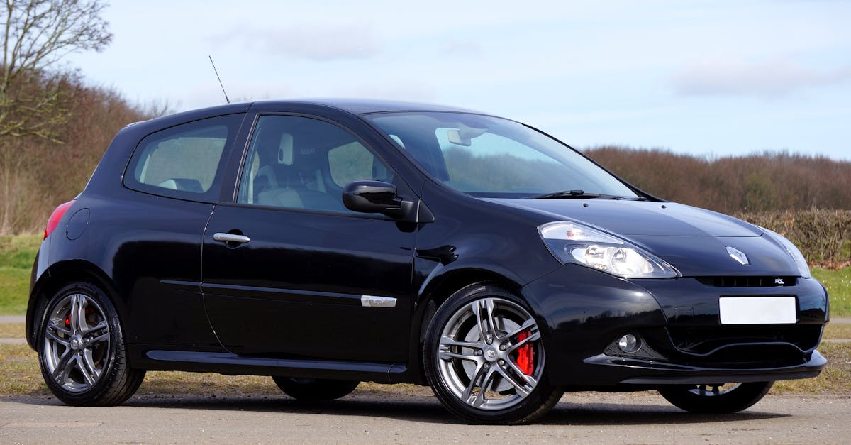 découvrez la nouvelle renault clio 2025, une berline alliant design moderne, technologies avancées et performances optimales. explorez ses caractéristiques innovantes et son confort inégalé, idéal pour les trajets quotidiens et les aventures sur la route. ne manquez pas l'occasion de vivre l'expérience de conduite ultime.