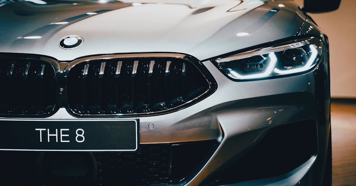 découvrez la bmw série 1, une compacte élégante alliant performances sportives et technologie de pointe. avec son design raffiné et ses fonctionnalités innovantes, cette berline est idéale pour ceux qui recherchent confort et dynamisme sur la route.