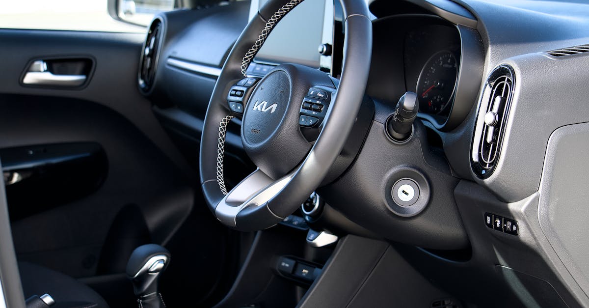 découvrez la kia picanto, la citadine compacte alliant style moderne, confort et performance. parfaite pour les déplacements en ville, elle offre une excellente maniabilité et des technologies innovantes pour une conduite agréable et sécurisée.