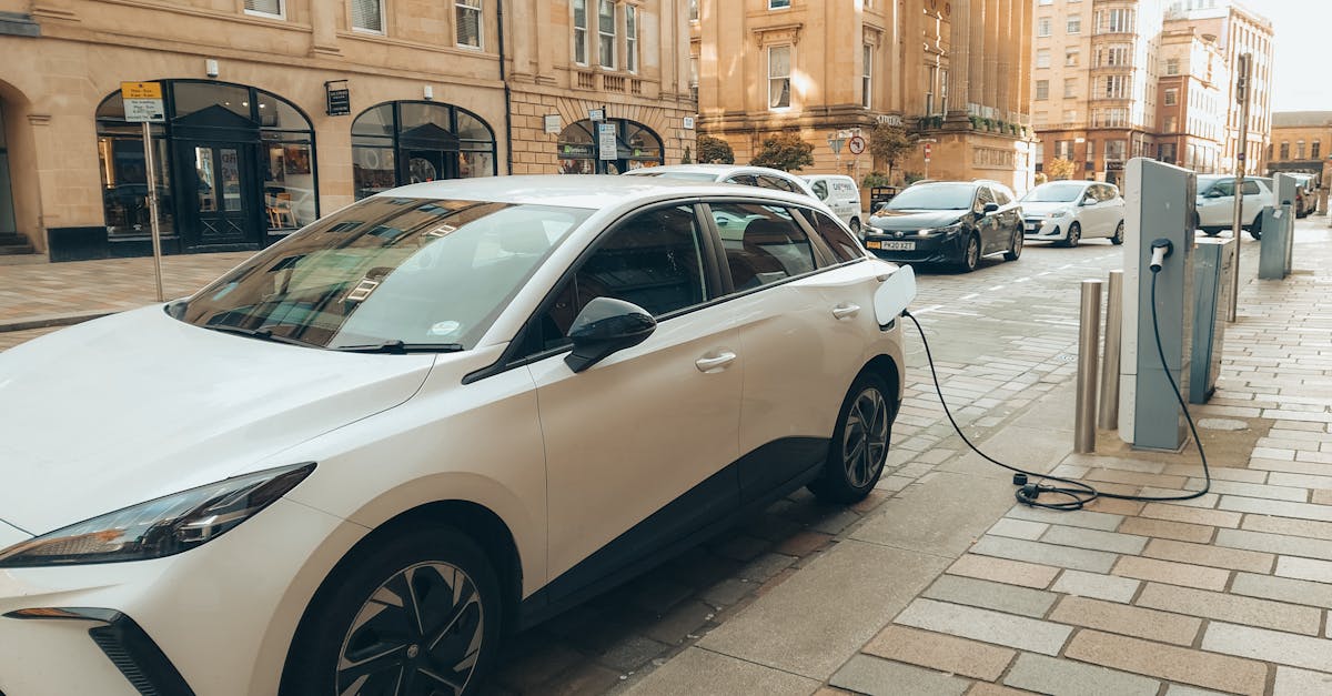 découvrez les dernières tendances et chiffres des ventes de véhicules hybrides rechargeables. explorez les avantages écologiques et économiques des plug-in hybrids, ainsi que les modèles les plus populaires sur le marché.