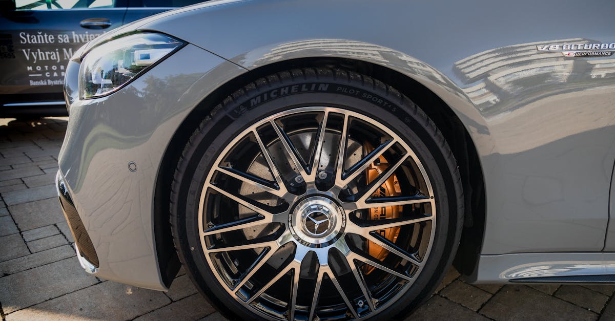 découvrez la puissance incomparable du moteur v6 biturbo, alliant performance exceptionnelle et efficacité optimale. plongez dans un univers où la vitesse rencontre l'élégance, et laissez-vous séduire par une conduite inoubliable.