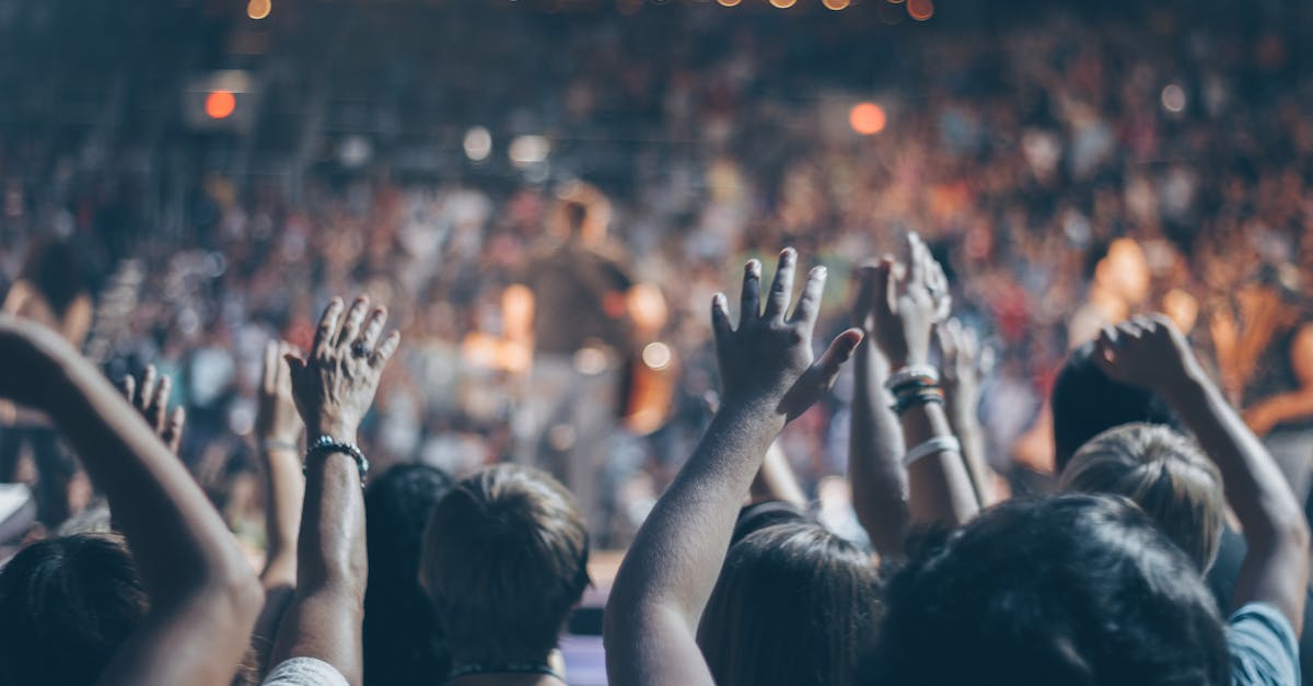 découvrez une programmation exceptionnelle de concerts variés, allant des artistes émergents aux grandes stars de la musique. ne manquez pas l'occasion de vivre des expériences musicales inoubliables dans des lieux emblématiques. réservez vos billets dès maintenant et plongez dans l'univers enchanteur de la musique live !