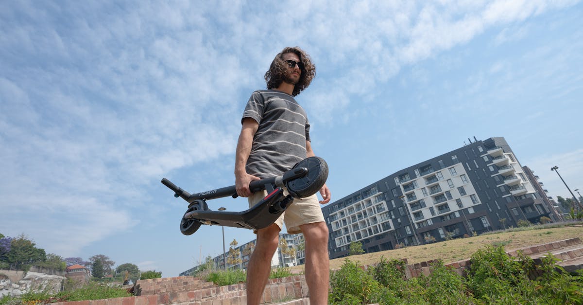 Découvrez ce scooter à moins de 1 800 euros qui vous fera adorer la mobilité électrique