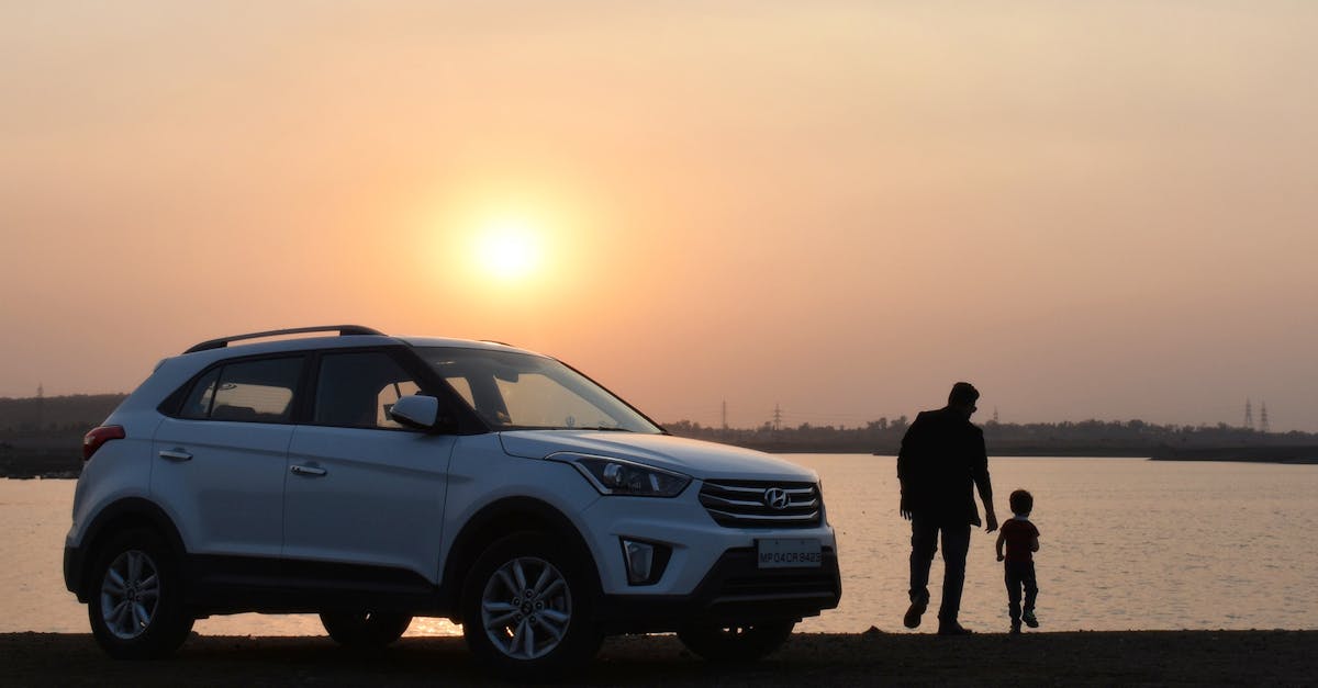 Découvrez le nouveau Hyundai Nexo 2025 : un SUV à hydrogène avec une autonomie impressionnante de 700 km et un temps de recharge record de 5 minutes, le seul de son genre disponible en France.
