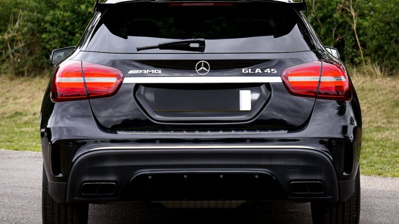 découverte de la fiche technique de la mercedes classe a 45 amg 2013