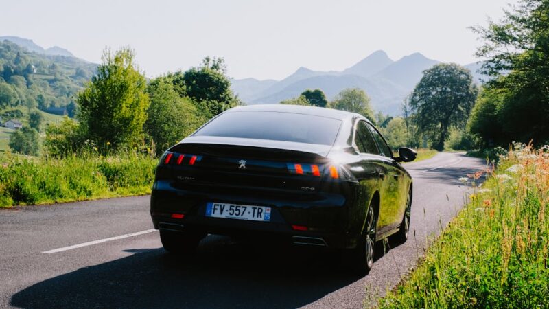 découvrez la nouvelle peugeot 508, alliant élégance et performance