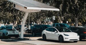 découvrez les avantages de la location de véhicules électriques. optez pour une solution de mobilité durable et économique, avec des voitures à la pointe de la technologie, adaptées à vos besoins et respectueuses de l'environnement.