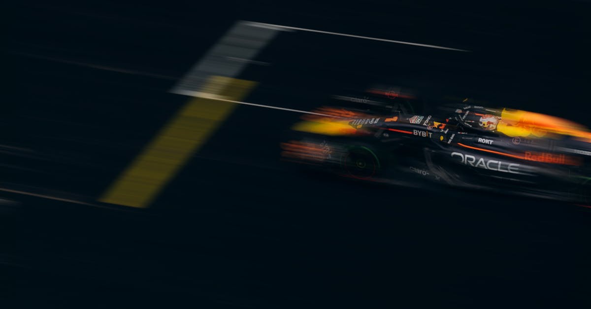 découvrez l'univers palpitant de la formule 1, où vitesse, technologie et compétition se rencontrent. suivez les dernières actualités, les résultats des courses et les performances des pilotes qui font vibrer les passionnés de sports automobiles.