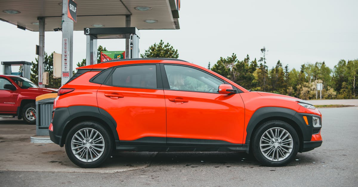 découvrez le hyundai kona, le suv compact alliant design audacieux, technologie avancée et performances exceptionnelles. parfait pour la ville comme pour l'aventure, il offre confort et sécurité à chaque trajet. explorez ses fonctionnalités innovantes et trouvez le modèle qui vous correspond.