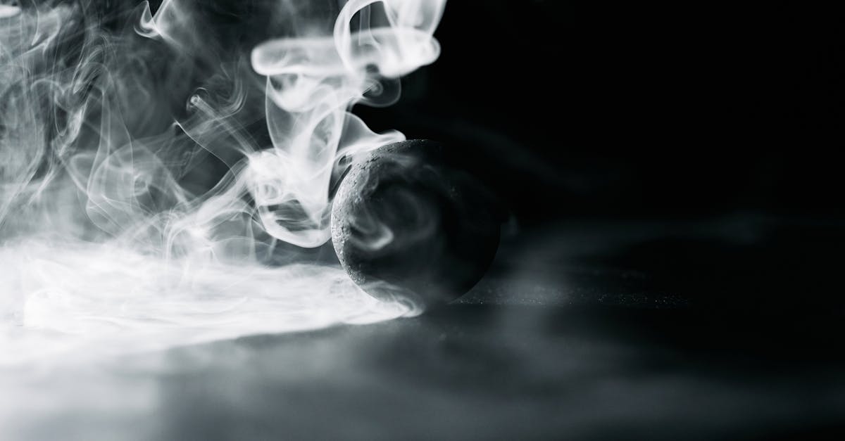 découvrez les zones à faibles émissions : des initiatives visant à réduire la pollution de l'air et à promouvoir des déplacements durables en milieu urbain. informez-vous sur les avantages pour la santé et l'environnement ainsi que sur les réglementations en vigueur.