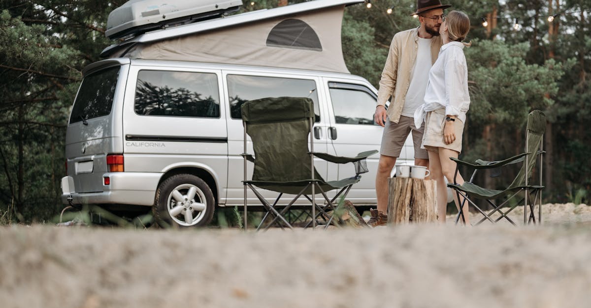 découvrez la vanlife : un mode de vie nomade qui allie liberté, aventure et nature. explorez des destinations uniques à bord de votre van, partagez des astuces et des récits inspirants pour vivre pleinement cette expérience. embarquez pour un voyage inoubliable !