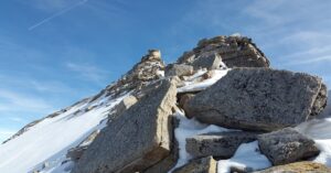 découvrez l'alfa romeo stelvio, le suv italien alliant élégance, sportivité et technologies innovantes. profitez d'une expérience de conduite unique et de performances exceptionnelles au quotidien.