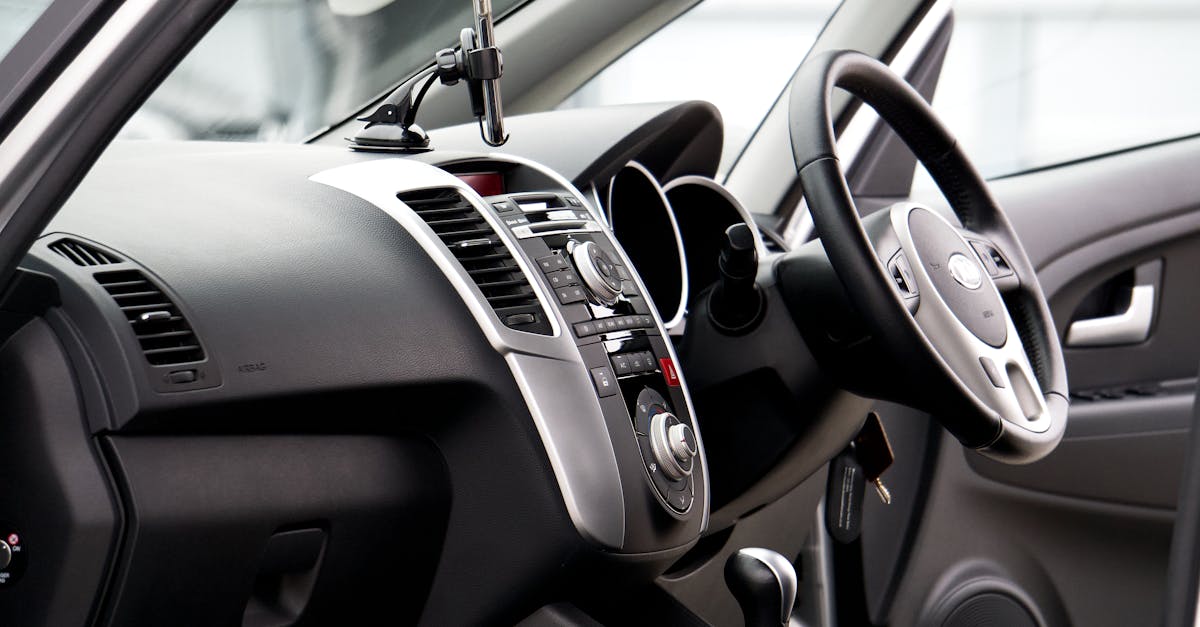 découvrez le kia stonic, le suv compact alliant style moderne, technologie avancée et efficacité. idéal pour la ville et les escapades, profitez d’un confort optimal et de performances remarquables.