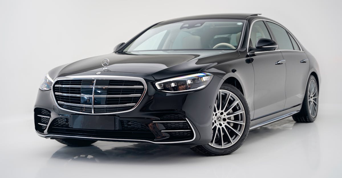 découvrez la mercedes-amg a 45 s 4matic+ : une compacte sportive alliant puissance, performance et technologie avancée. profitez d’une expérience de conduite dynamique et d’un design exclusif signé amg.