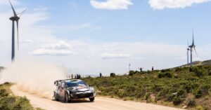 découvrez la toyota yaris gr, une citadine sportive alliant performances impressionnantes et design audacieux. profitez d'une expérience de conduite dynamique, d'une technologie avancée et d'une agilité remarquable pour tous vos trajets urbains et au-delà.