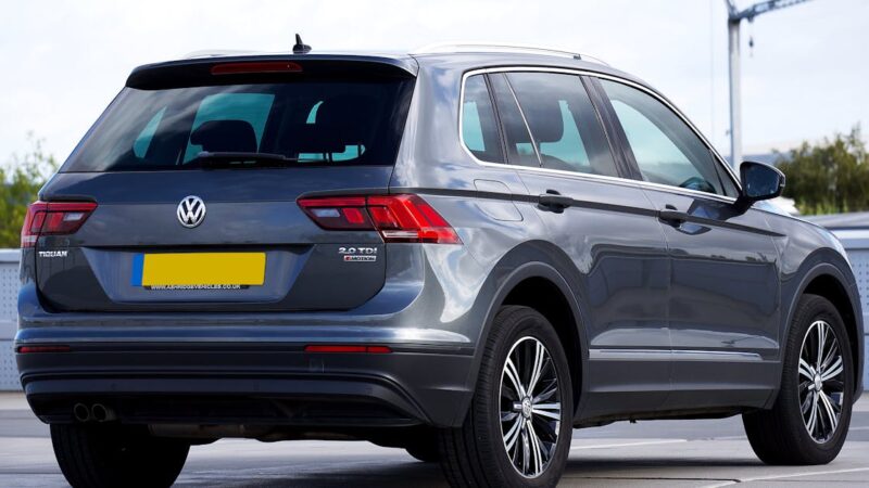 Découvrez le prix du Volkswagen Tiguan 2024 : le SUV familial de VW dès 39 450 €