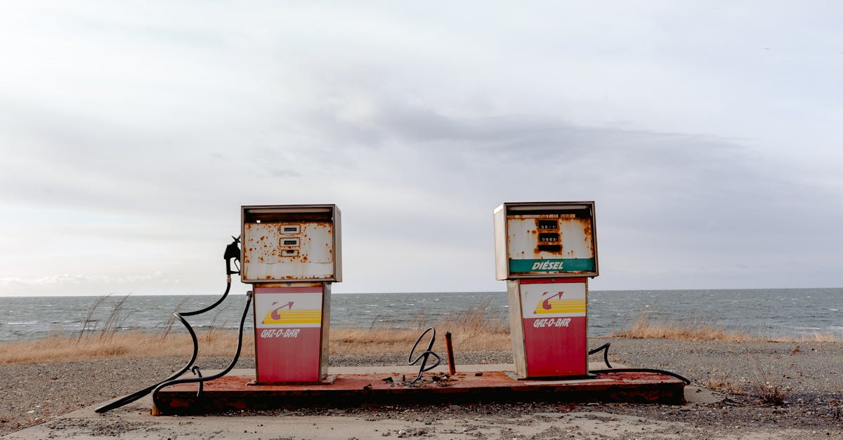 découvrez le monde du diesel : histoire, fonctionnement, avantages et inconvénients de ce carburant populaire pour moteurs. guide complet et conseils d’utilisation.
