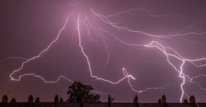 découvrez tout ce qu'il faut savoir sur l'électricité : innovations, conseils pratiques, actualités et technologies pour un quotidien plus connecté et économe en énergie.