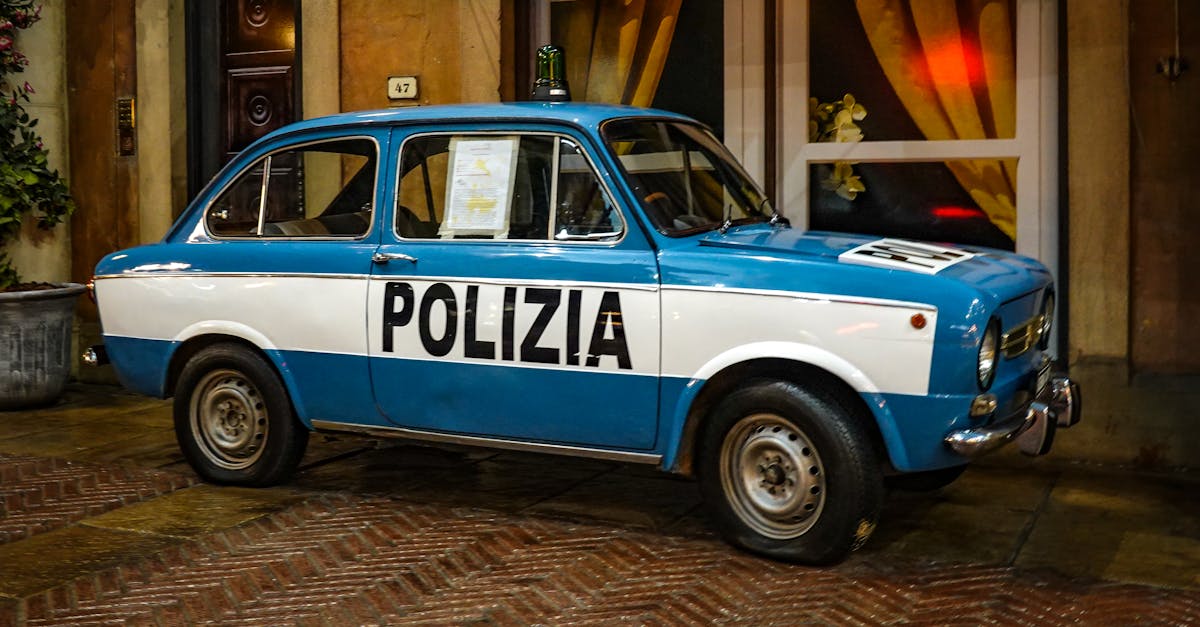 découverte de la fiat 600 : un classique au charme indéniable