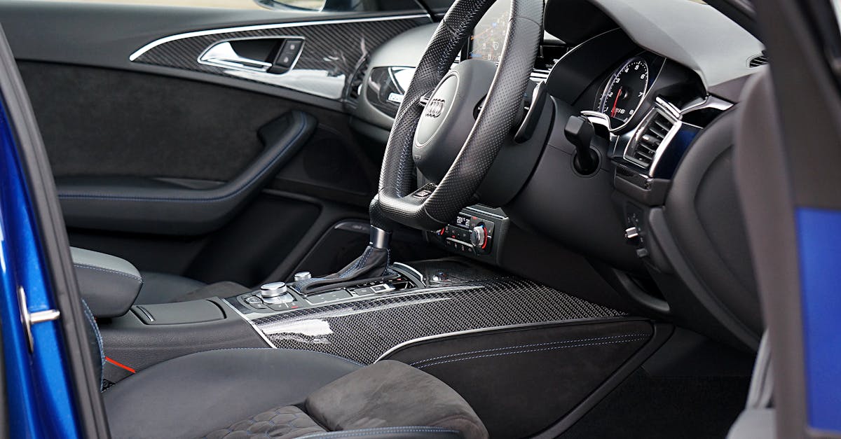 découvrez l'audi a6 : une berline élégante alliant performance, technologie avancée et confort haut de gamme. explorez ses caractéristiques, motorisations et équipements pour un plaisir de conduite incomparable.