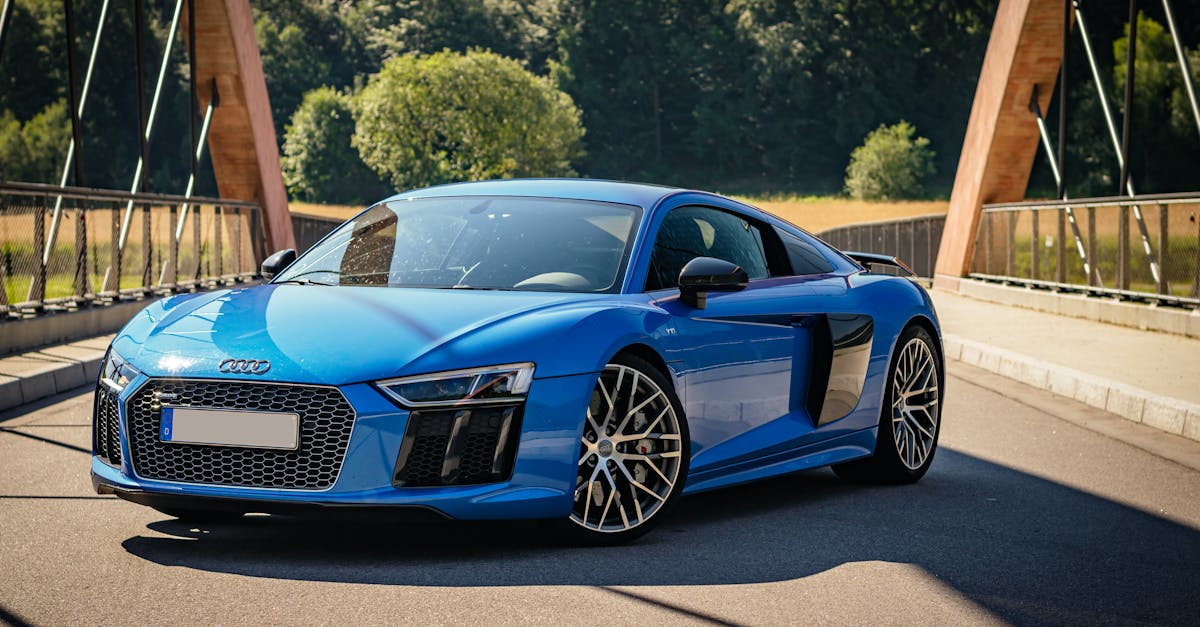 découvrez l'audi r8, une supercar d'exception alliant puissance, design sophistiqué et technologies de pointe. explorez ses performances, ses équipements et tout ce qui fait de l'audi r8 un modèle emblématique.