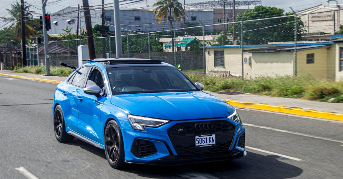 découvrez l'audi rs3 : une compacte sportive alliant design élégant, performances exceptionnelles et technologies innovantes. explorez ses caractéristiques, prix et avis pour tout savoir sur l'audi rs3.