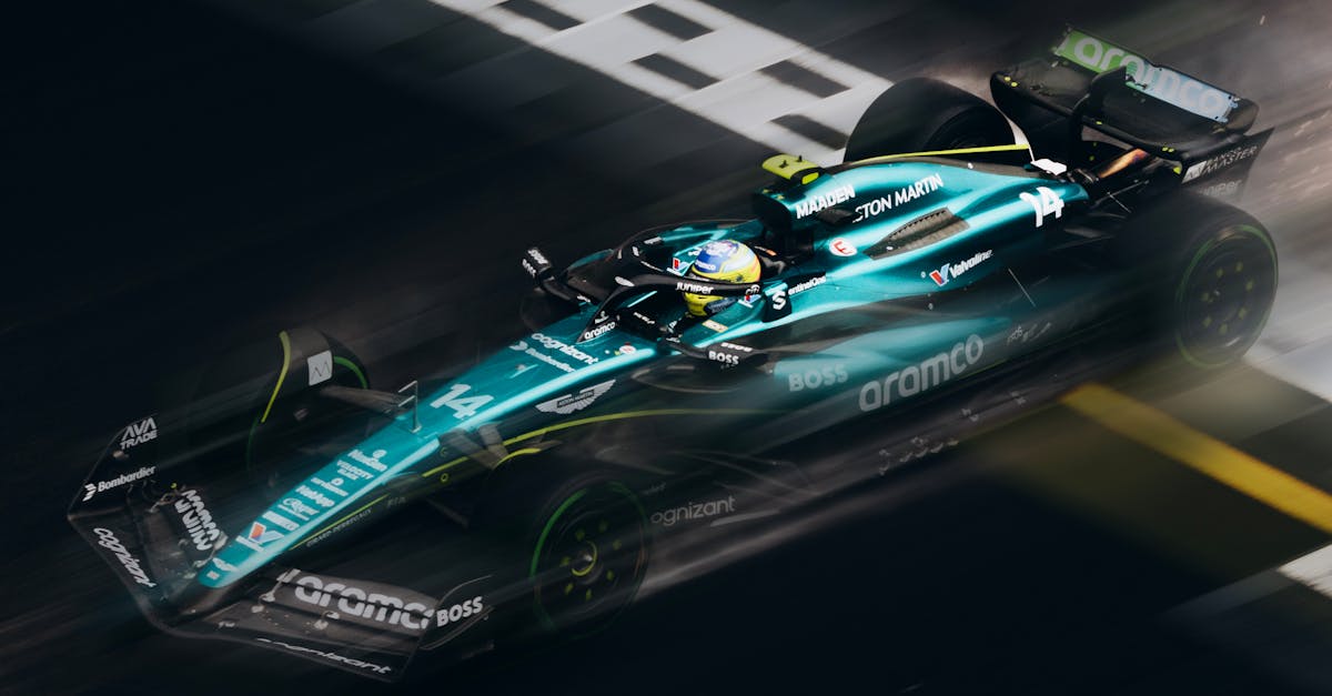 découvrez la liste complète des équipes de f1 pour la saison 2024, avec infos sur les pilotes, les voitures et les dernières actualités du championnat du monde de formule 1.