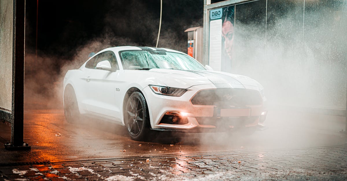 découvrez la ford mondeo : une berline élégante, spacieuse et performante idéale pour les trajets urbains et les longs parcours. profitez de technologies avancées et d'un confort remarquable à bord de la ford mondeo.