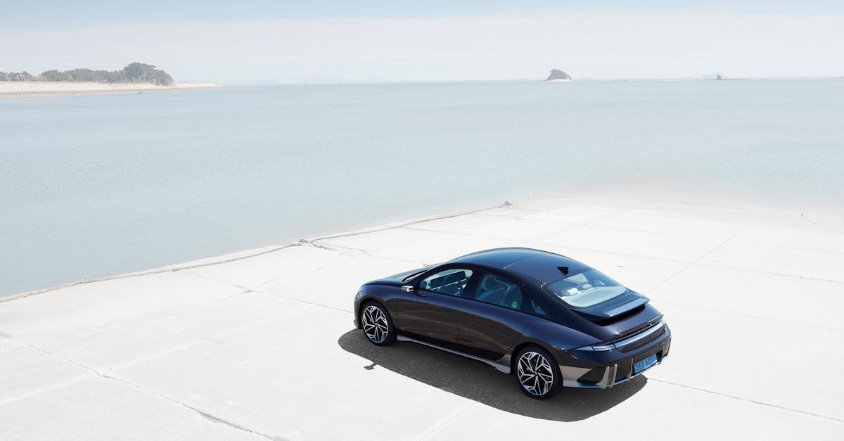 découvrez la hyundai ioniq : voiture hybride et électrique innovante, offrant design moderne, technologie avancée et conduite écologique pour un quotidien plus responsable.