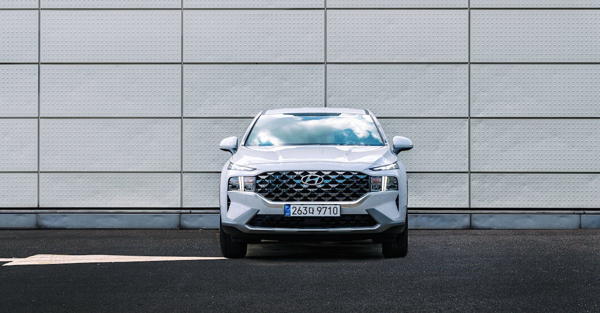 découvrez la hyundai ioniq, la voiture éco-responsable qui allie innovation, confort et performance. explorez ses versions hybrides et électriques, ses technologies avancées et son design moderne. informations, avis et prix sur la hyundai ioniq.