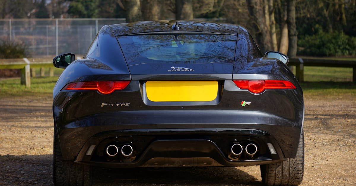 découverte de la jaguar f-type : un modèle emblématique alliant performance et élégance