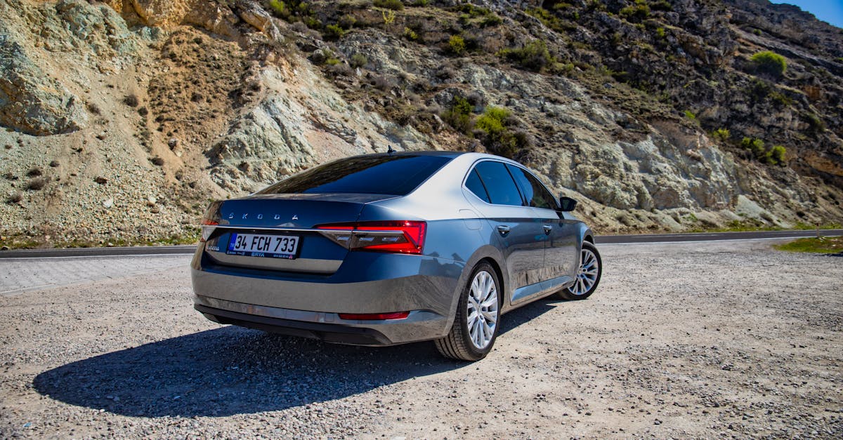 découvrez la skoda octavia : une berline élégante, spacieuse et économe, idéale pour la famille ou les professionnels. profitez de ses technologies innovantes, de son confort et de ses performances sur route. explorez toutes ses versions et trouvez la vôtre dès maintenant.