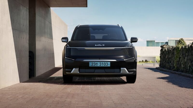 Découvrez nos impressions sur le nouveau Vitara électrique, le premier SUV entièrement électrique de Suzuki