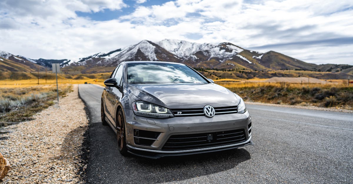 découvrez la volkswagen golf 8 : design moderne, technologies innovantes et performances exceptionnelles. toutes les informations sur la golf 8, prix, motorisations et avis.