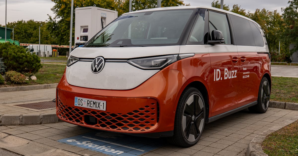 découvrez les meilleures voitures hybrides rechargeables abordables du marché : performance, économie d’énergie et respect de l’environnement à petit prix.