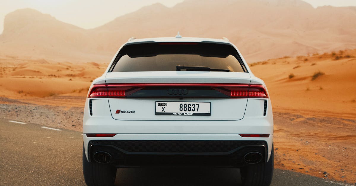 découvrez l'audi q4 suv, un véhicule électrique alliant design moderne, performance dynamique et technologies de pointe pour une expérience de conduite unique.