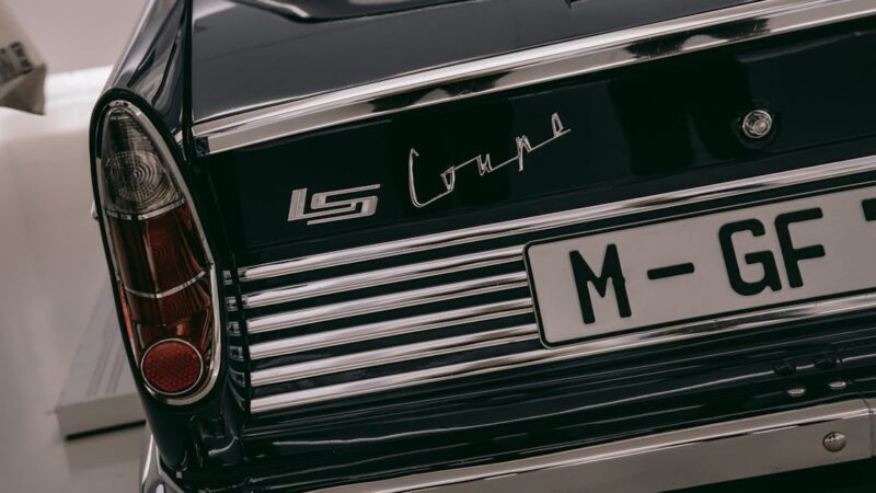 découvrez les 10 musées automobiles incontournables en France cet été