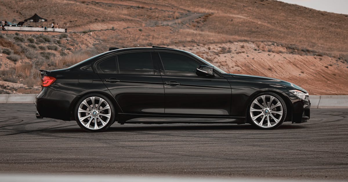 découvrez la bmw série 8, l'alliance parfaite entre élégance, puissance et technologies innovantes pour une expérience de conduite exceptionnelle.