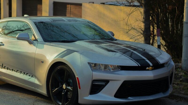 découvrez la fiche technique de la chevrolet camaro 2012 à 4 portes