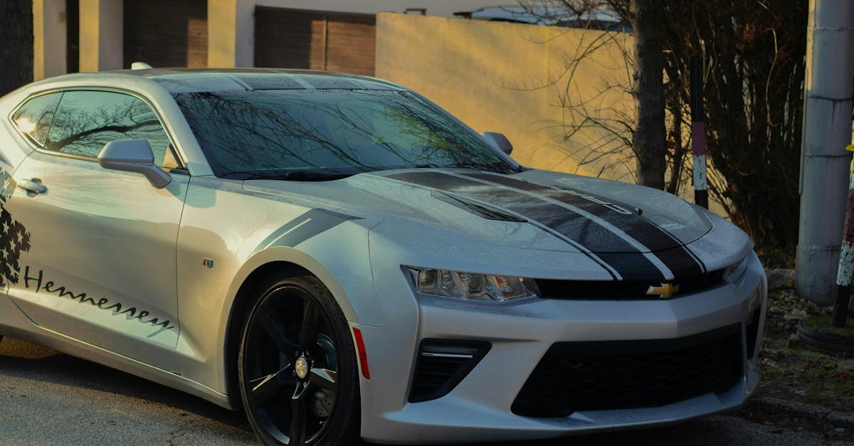 découvrez la fiche technique de la chevrolet camaro 2012 à 4 portes