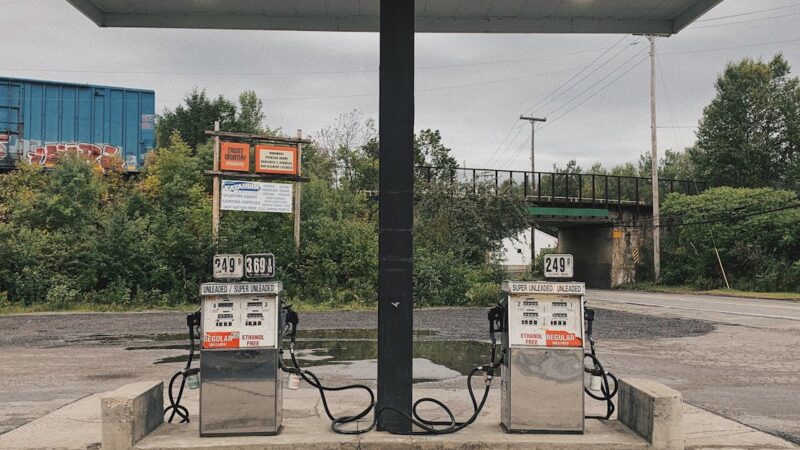 Le prix du carburant à 1€ le litre : un souvenir pas si lointain