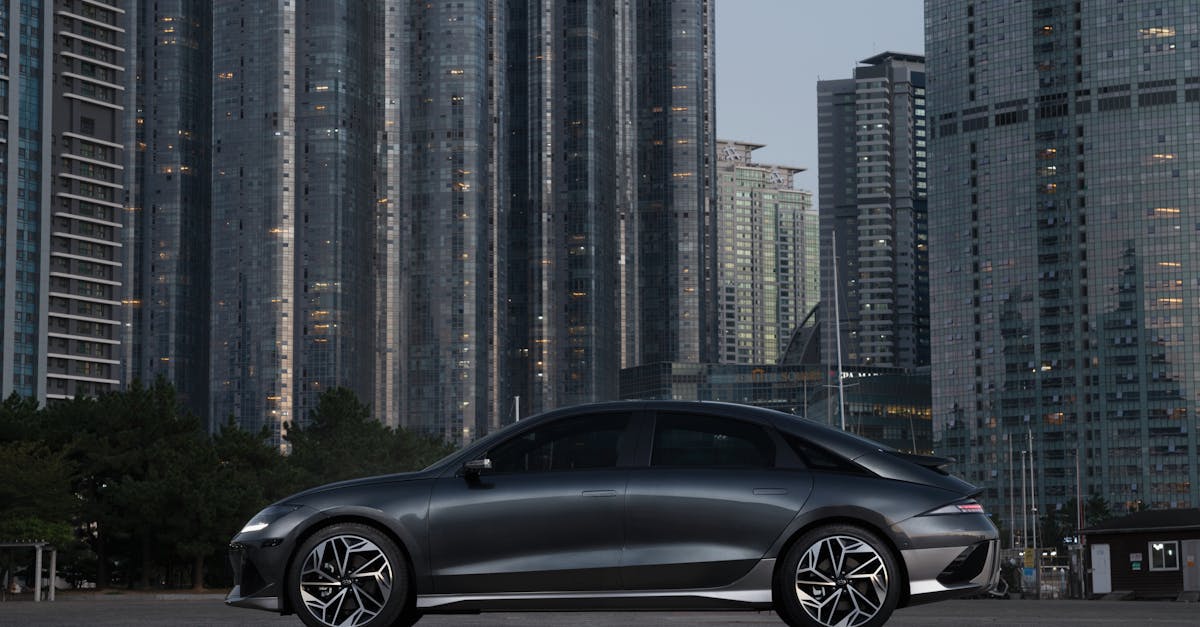 découvrez la hyundai ioniq 6, une berline électrique alliant design futuriste, performances innovantes et technologies avancées pour une conduite durable et agréable.